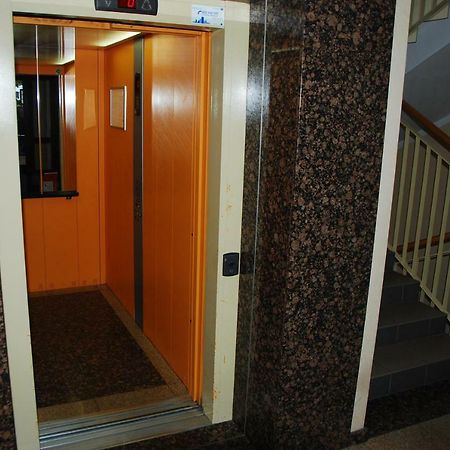 Kasztanowa Apartament Varsavia Esterno foto